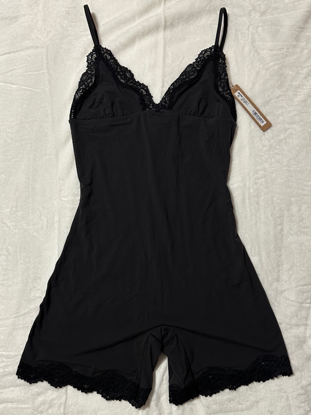 SKIMS Fits Everybody Lace Triangle Onesie - NWT - MEDIUM